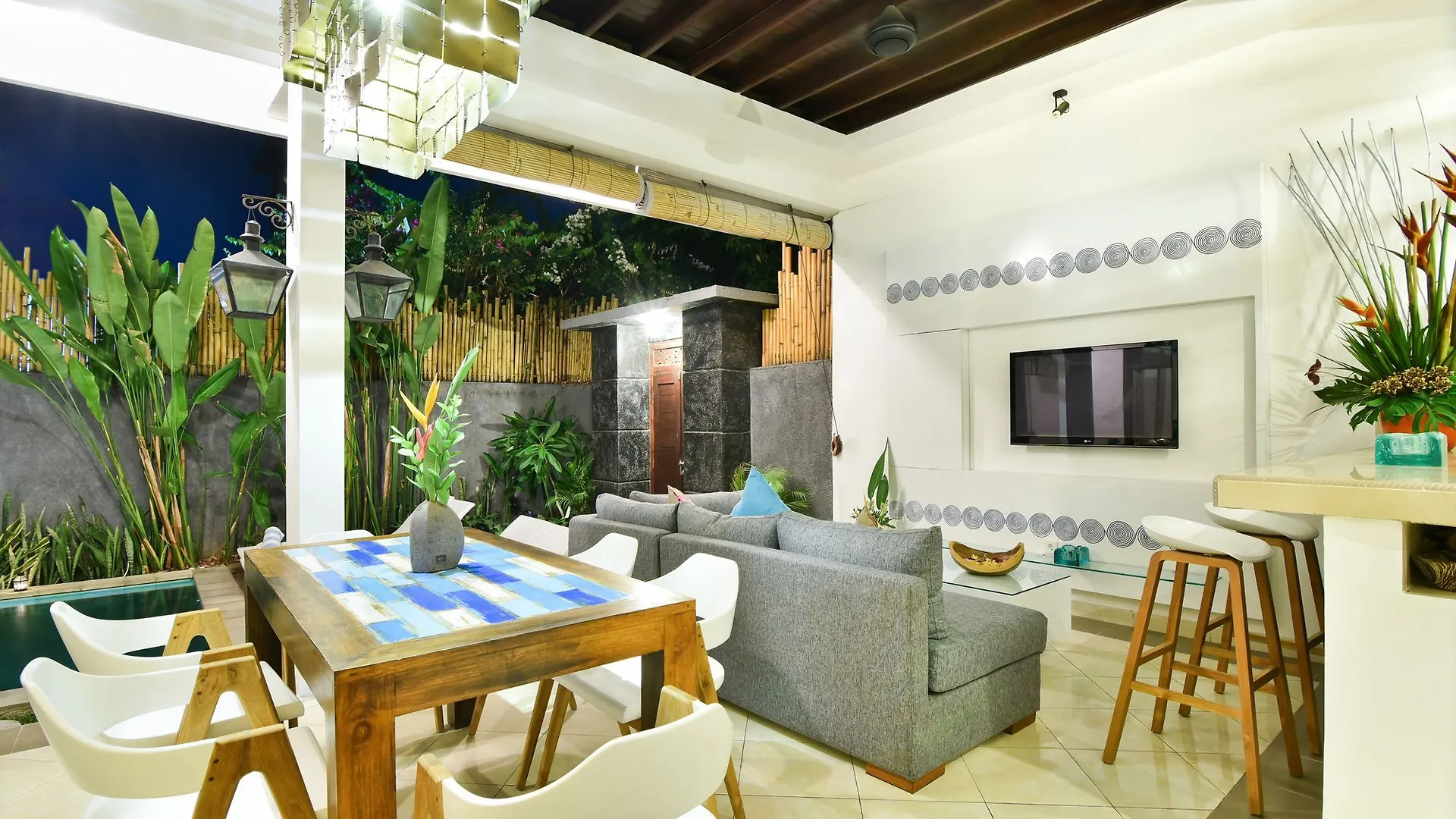 Villa Oria Dua Legian